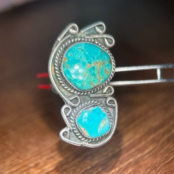 Large 2-Turquoise Silver Ring - Picture 5 of 8
